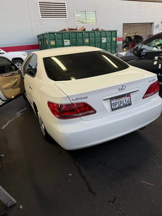 2005 Lexus ES 4th Gen - Image 3 of 6