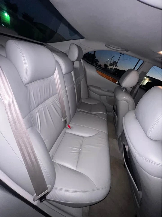 2005 Lexus ES 4th Gen - Image 7 of 9