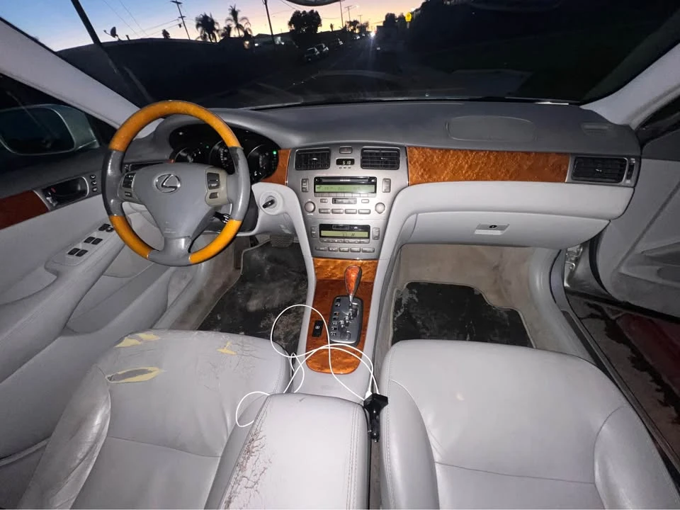 2005 Lexus ES 4th Gen - Image 5 of 9