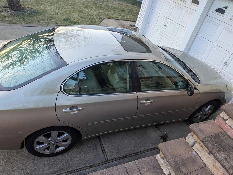 2005 Lexus ES 3rd Gen - Image 2 of 8