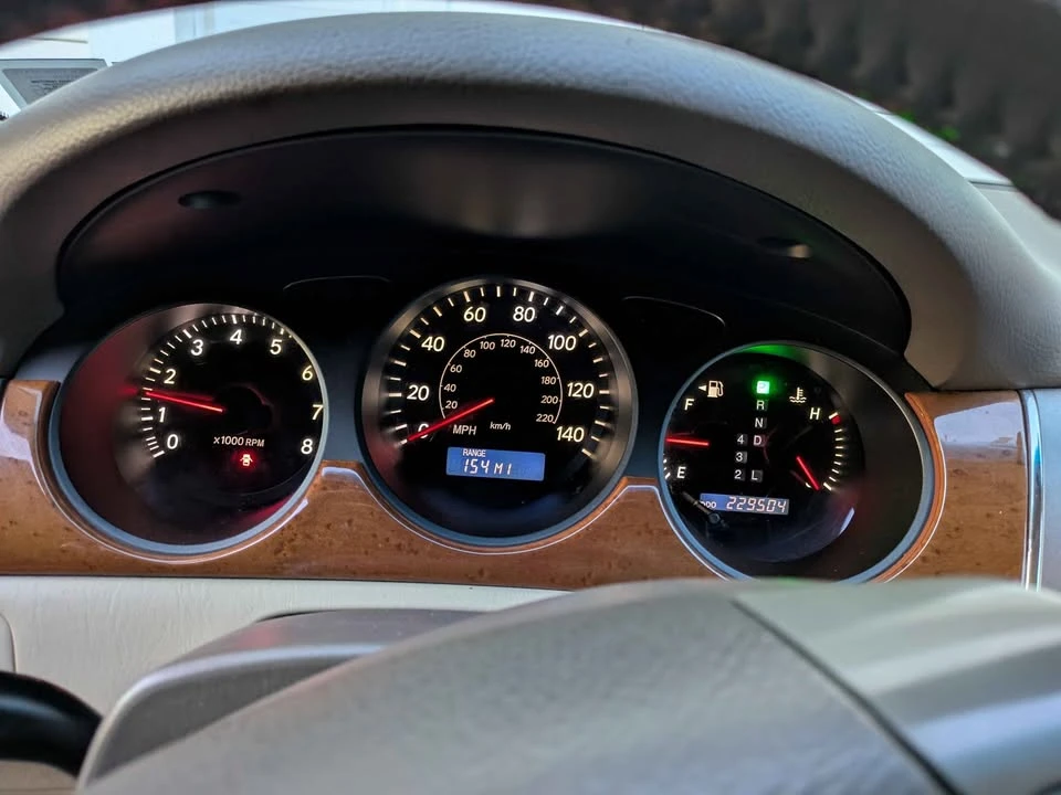 2005 Lexus ES 3rd Gen - Image 7 of 8