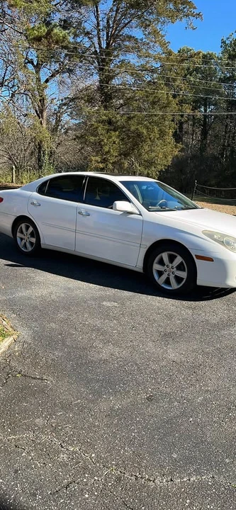 2005 Lexus ES 3rd Gen - Image 2 of 6