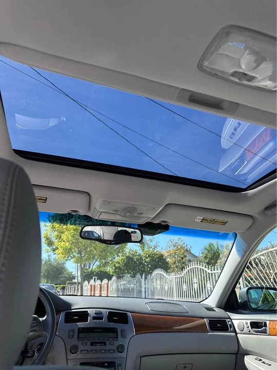 2005 Lexus ES 4th Gen - Image 15 of 20