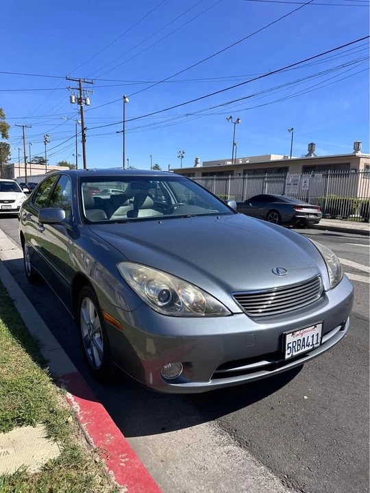 2005 Lexus ES 4th Gen - Image 3 of 20