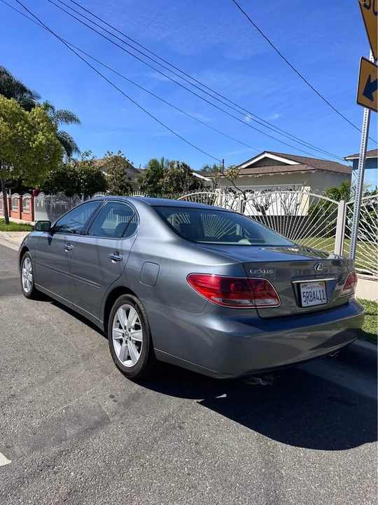 2005 Lexus ES 4th Gen - Image 8 of 20