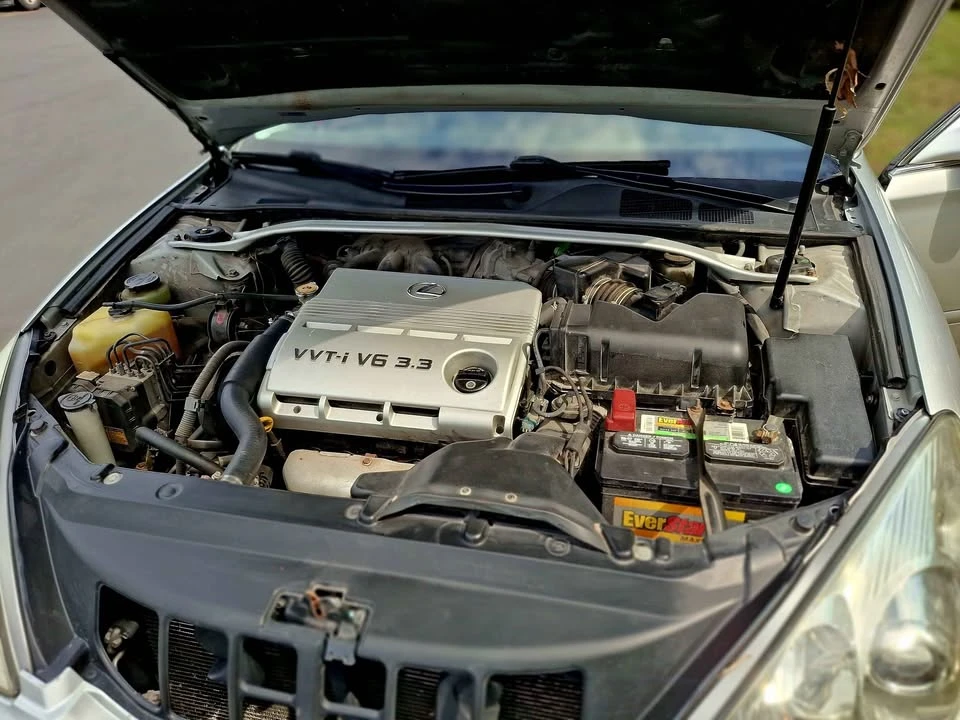 2005 Lexus ES 4th Gen - Image 6 of 6