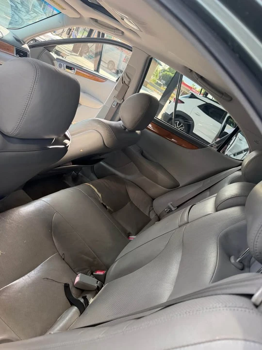2005 Lexus ES 4th Gen - Image 10 of 10