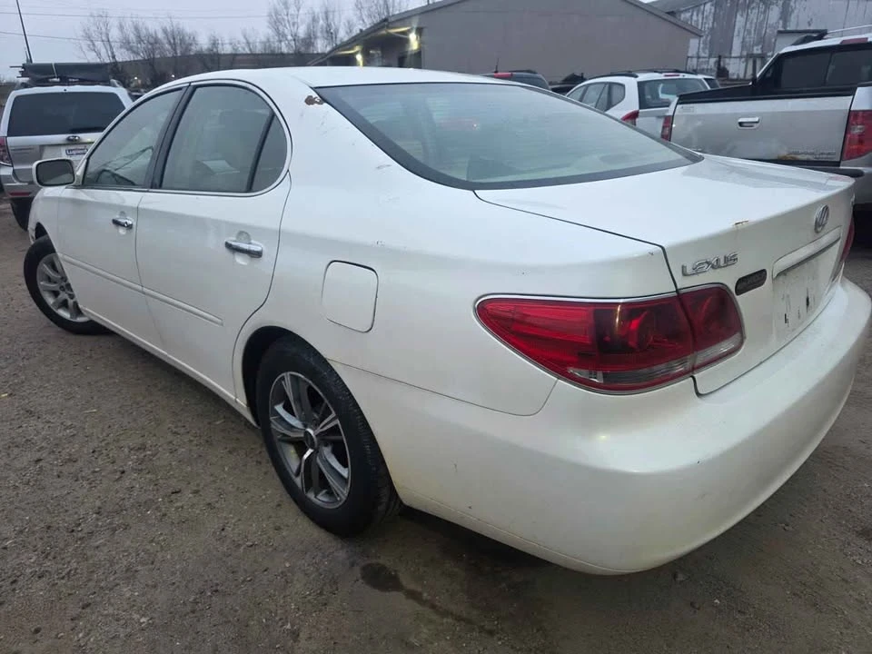 2005 Lexus ES 4th Gen - Image 15 of 15