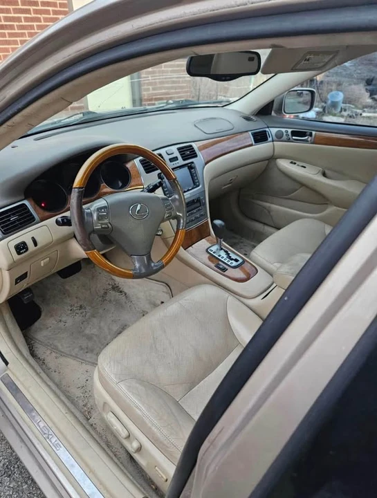 2005 Lexus ES 4th Gen - Image 5 of 6