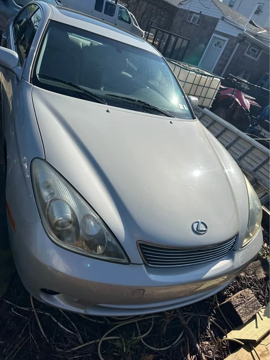 2005 Lexus ES 4th Gen - Image 4 of 6