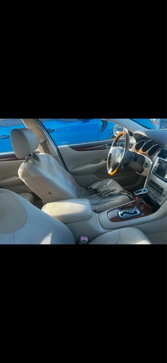 2005 Lexus ES 4th Gen - Image 3 of 3