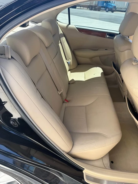 2005 Lexus ES 4th Gen - Image 12 of 18