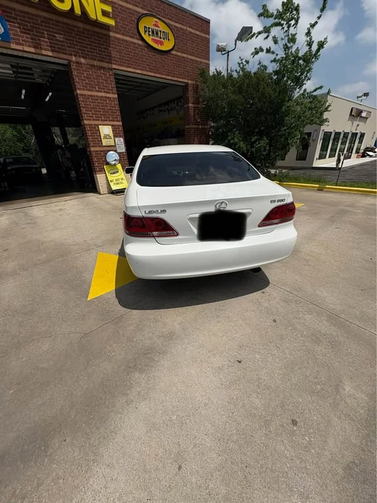 2005 Lexus ES 4th Gen - Image 3 of 6