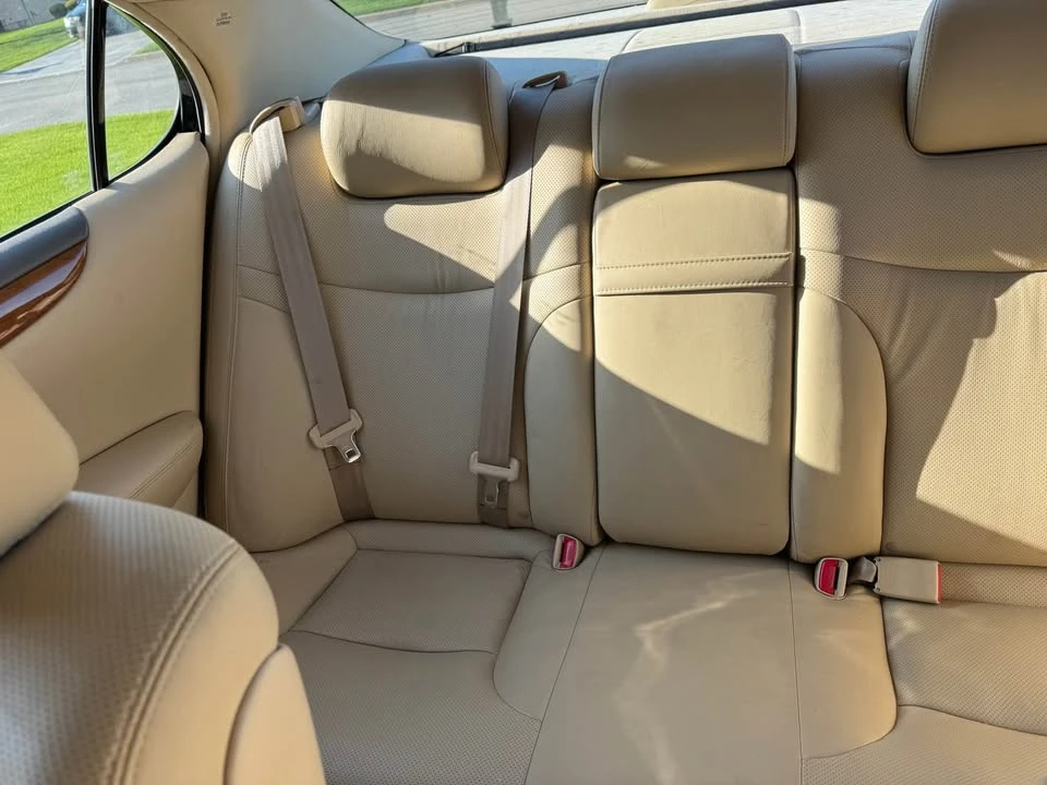 2005 Lexus ES 4th Gen - Image 4 of 5