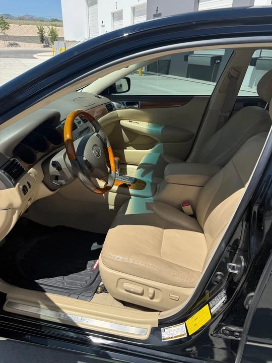 2005 Lexus ES 4th Gen - Image 10 of 18