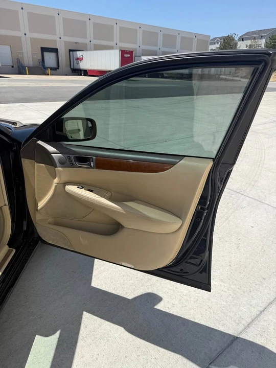 2005 Lexus ES 4th Gen - Image 13 of 18