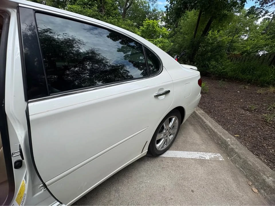 2005 Lexus ES 4th Gen - Image 6 of 13