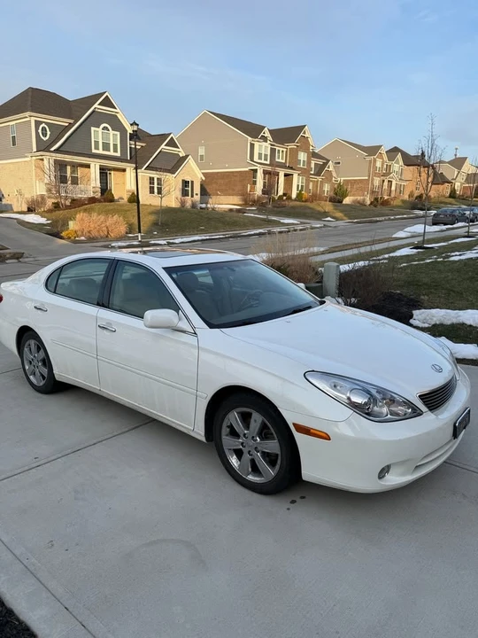 2005 Lexus ES 4th Gen - Image 6 of 8
