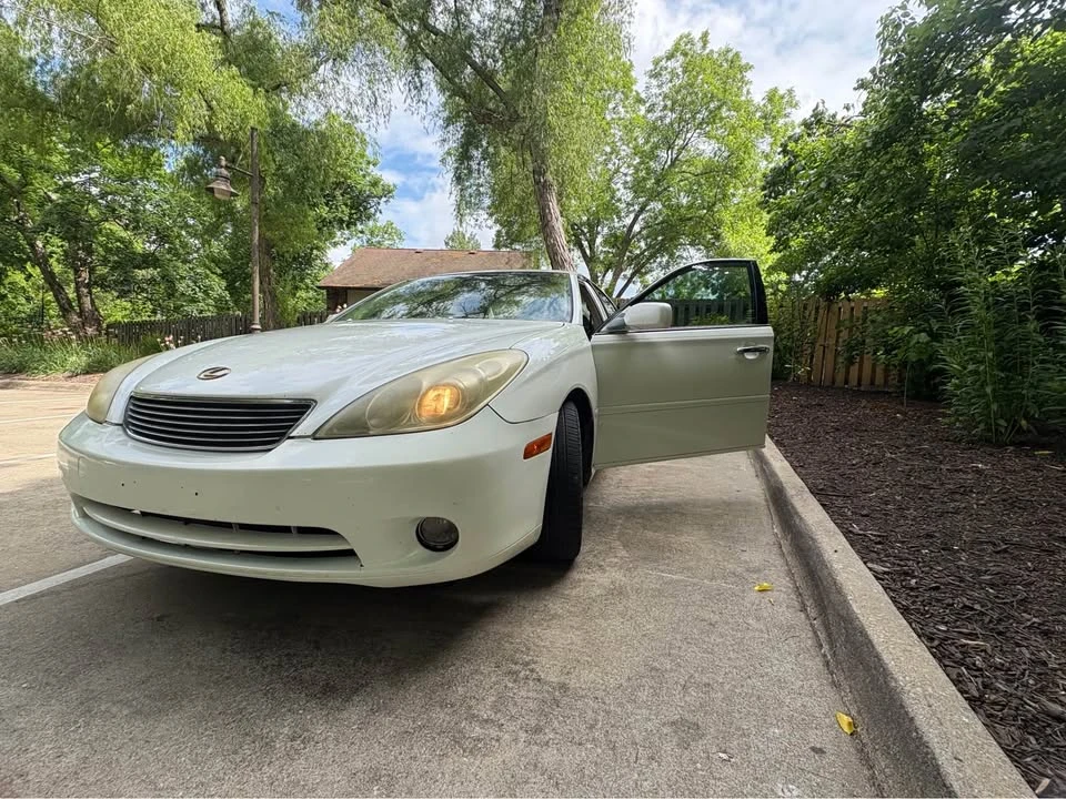 2005 Lexus ES 4th Gen - Image 10 of 13