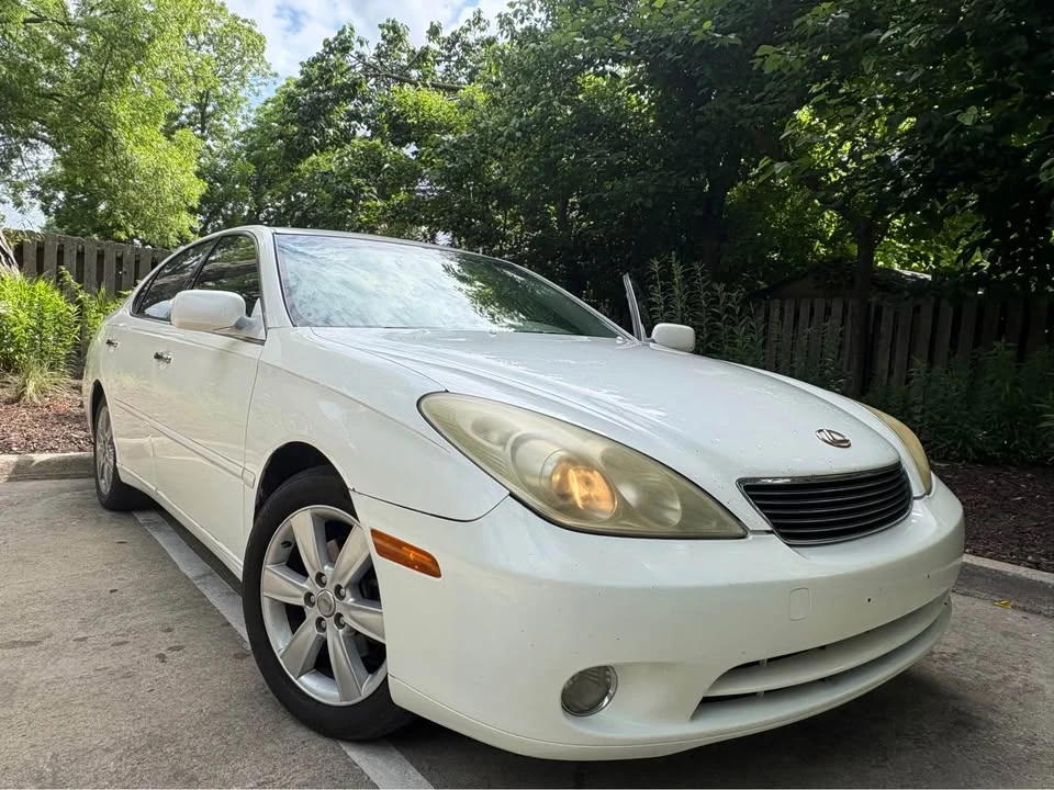 2005 Lexus ES 4th Gen - Image 11 of 13