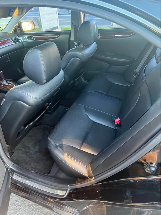 2005 Lexus ES 4th Gen - Image 5 of 9