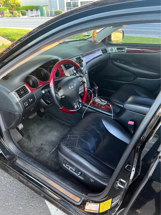 2005 Lexus ES 4th Gen - Image 6 of 9