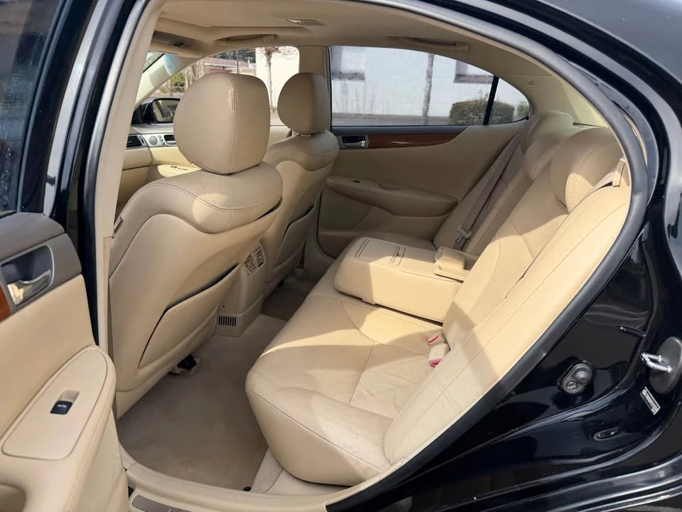 2005 Lexus ES 4th Gen - Image 8 of 11