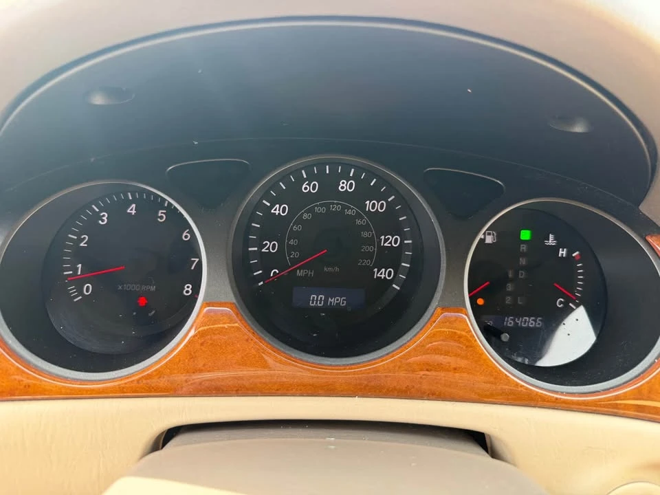 2005 Lexus ES 4th Gen - Image 10 of 11