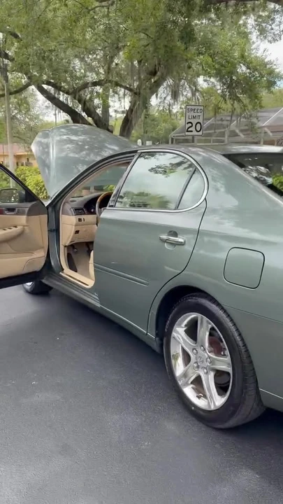 2005 Lexus ES 4th Gen - Image 15 of 15