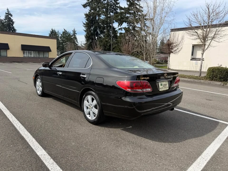 2005 Lexus ES 4th Gen - Image 6 of 11