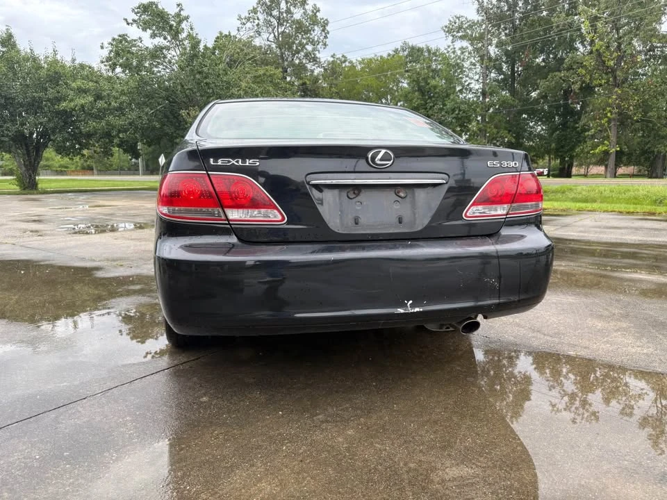 2005 Lexus ES 4th Gen - Image 2 of 4