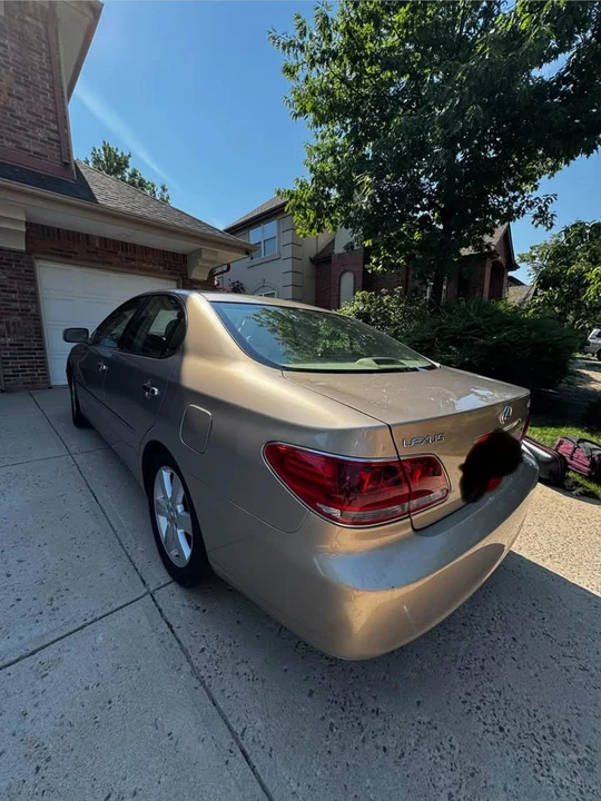 2005 Lexus ES 4th Gen - Image 3 of 20