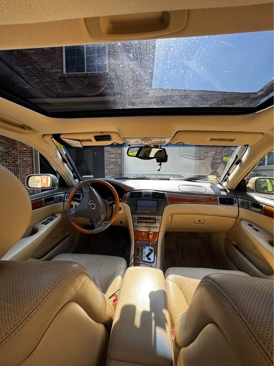 2005 Lexus ES 4th Gen - Image 11 of 20