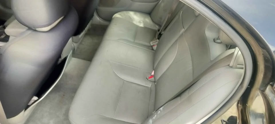 2005 Lexus ES 4th Gen - Image 13 of 18