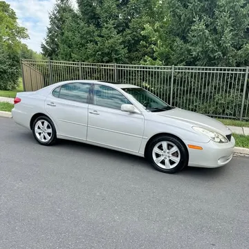 2005 Lexus ES 330 Sedan 4D