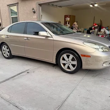 2005 Lexus ES 330 Sedan 4D