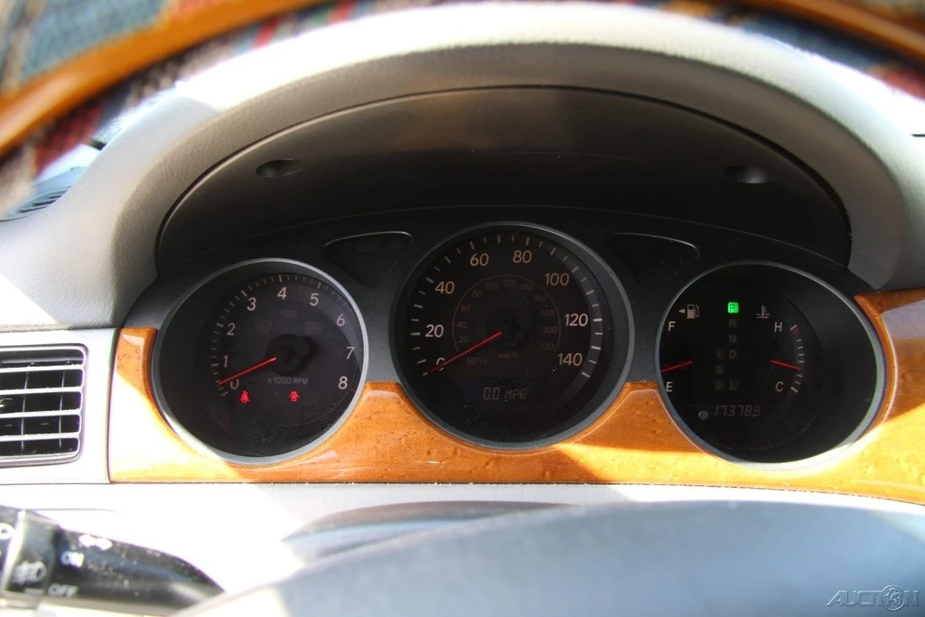 2005 Lexus ES 3rd Gen - Image 17 of 21