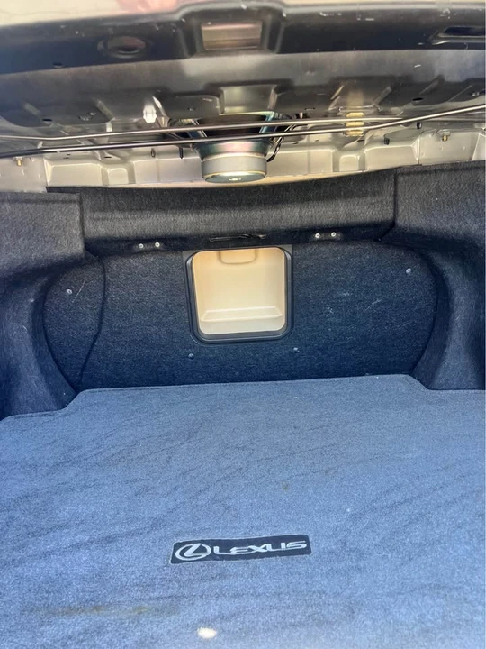 2005 Lexus ES 4th Gen - Image 5 of 10