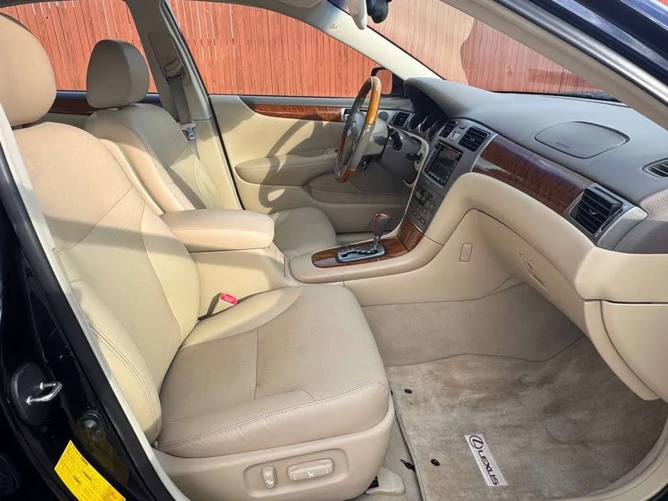 2005 Lexus ES 4th Gen - Image 8 of 20