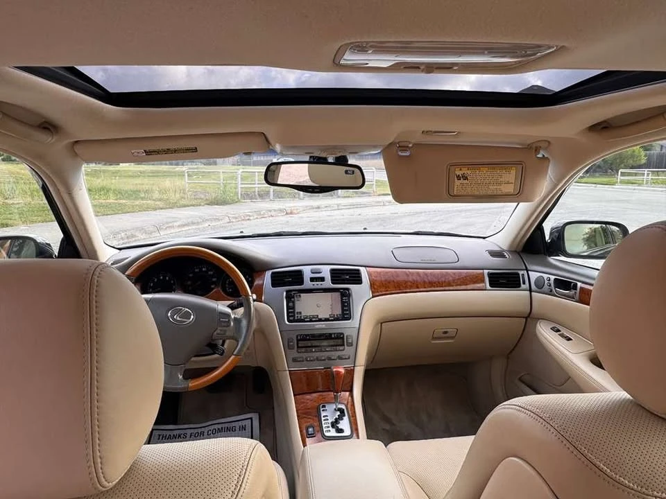 2005 Lexus ES 4th Gen - Image 11 of 20
