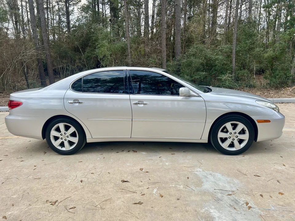 2005 Lexus ES 4th Gen - Image 6 of 31