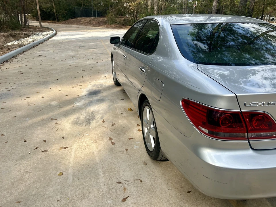 2005 Lexus ES 4th Gen - Image 24 of 31