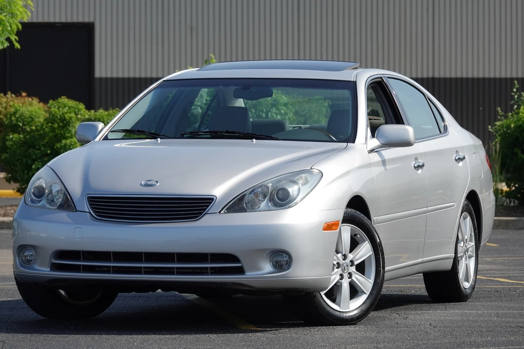 2005 Lexus ES 4th Gen - Image 4 of 31