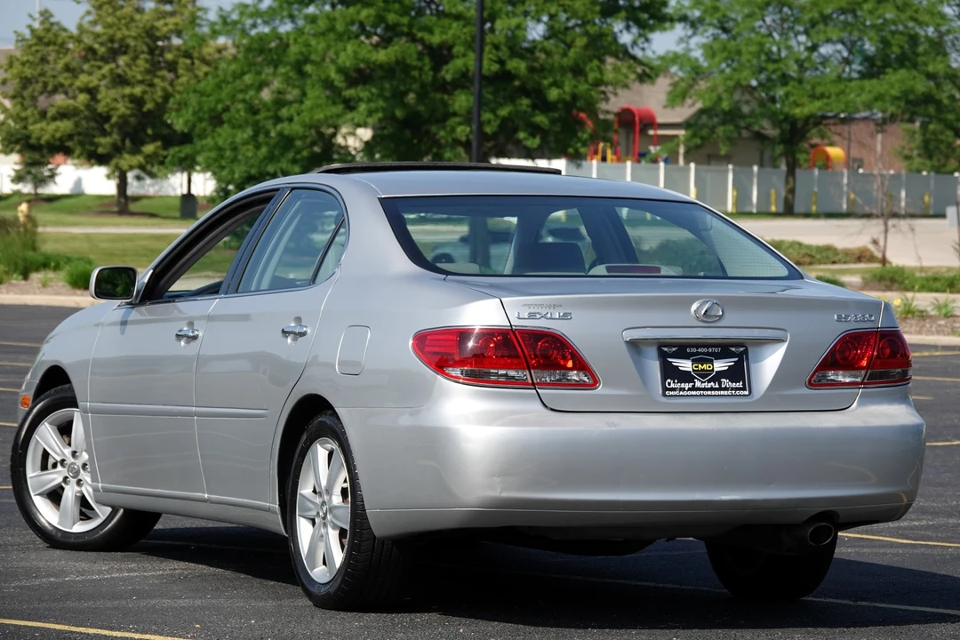 2005 Lexus ES 4th Gen - Image 13 of 31