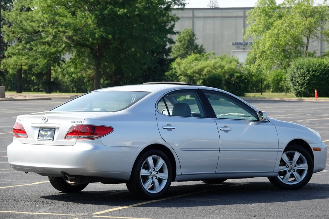 2005 Lexus ES 4th Gen - Image 22 of 31
