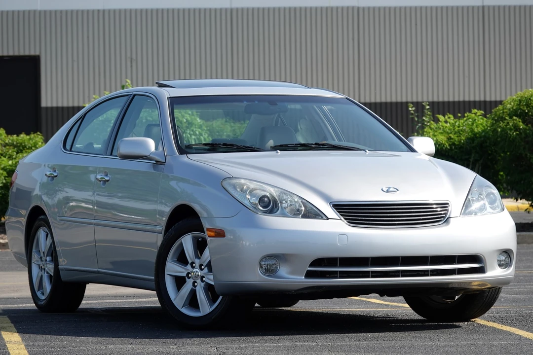 2005 Lexus ES 4th Gen - Image 29 of 31