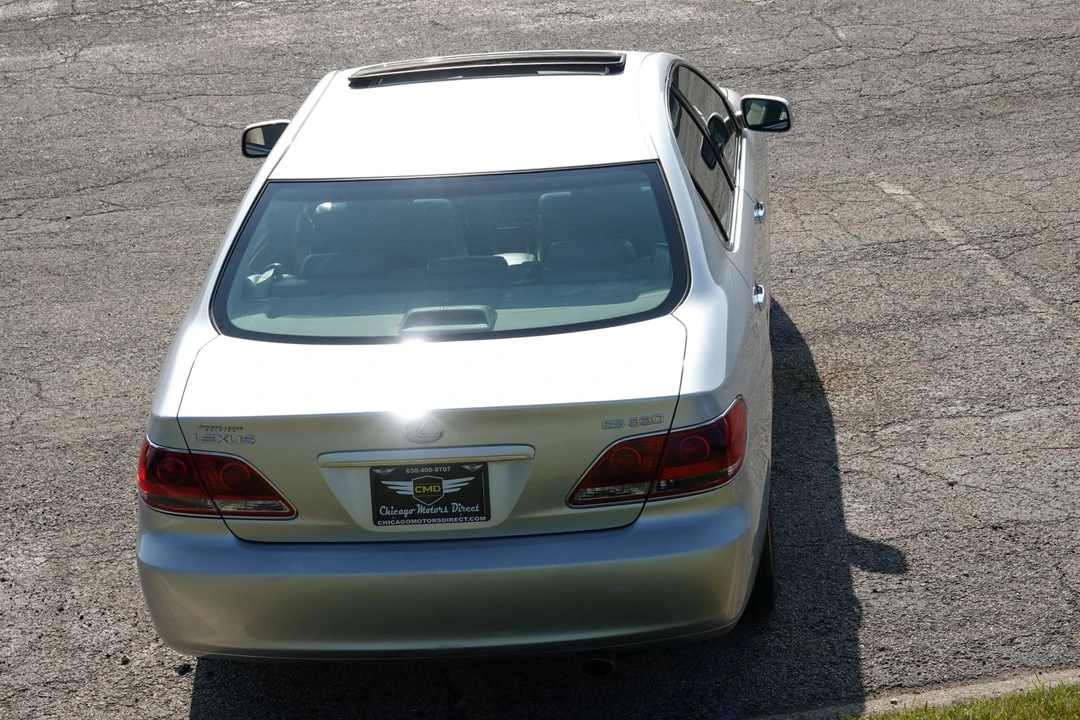 2005 Lexus ES 4th Gen - Image 18 of 31