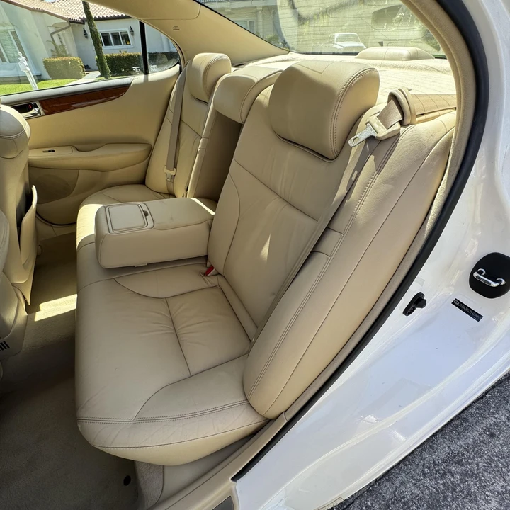 2005 Lexus ES 3rd Gen - Image 20 of 21