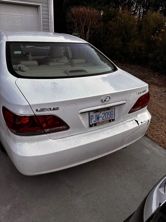 2005 Lexus ES 3rd Gen - Image 3 of 3