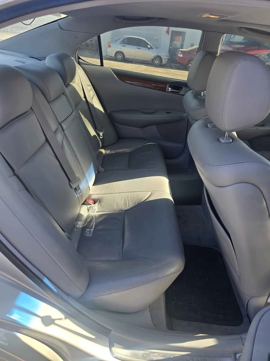2005 Lexus ES 4th Gen - Image 9 of 15